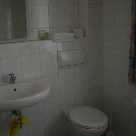 Apartment Haus Galerie Eg *